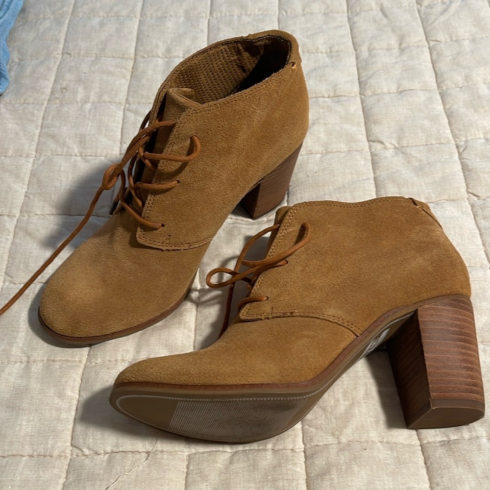 Toms Booties brown in size 8